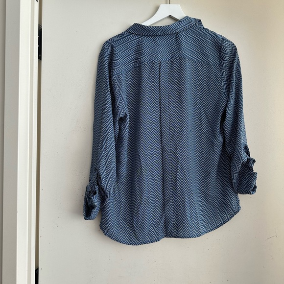 The Limited Blue Chevron Ashton Blouse - Picture 3 of 4